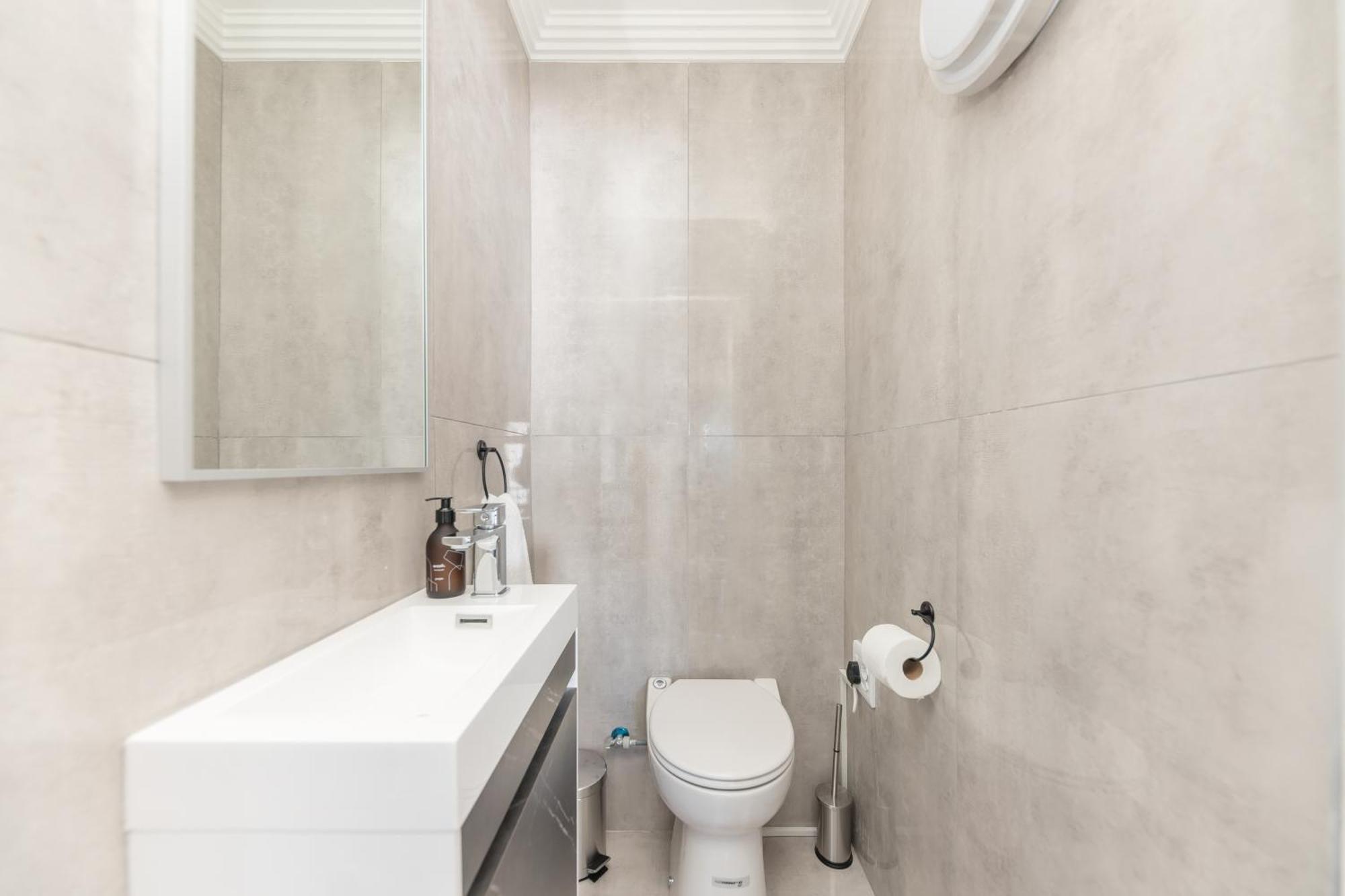 90 St Tropez Big Bay Club Apartment Cape Town