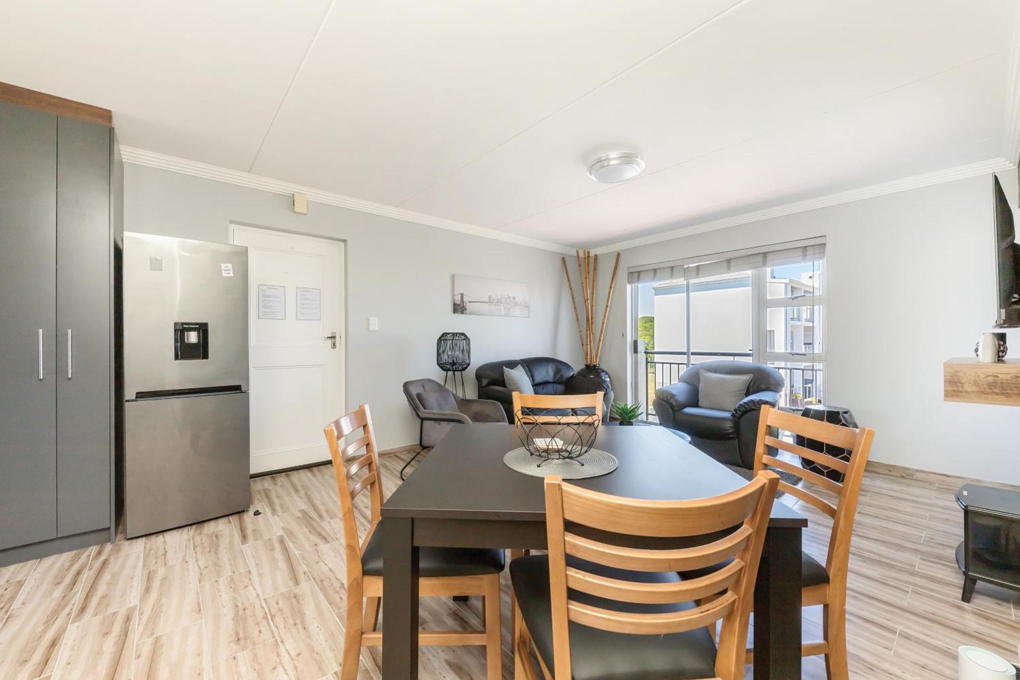 90 St Tropez Big Bay Club Apartment Cape Town