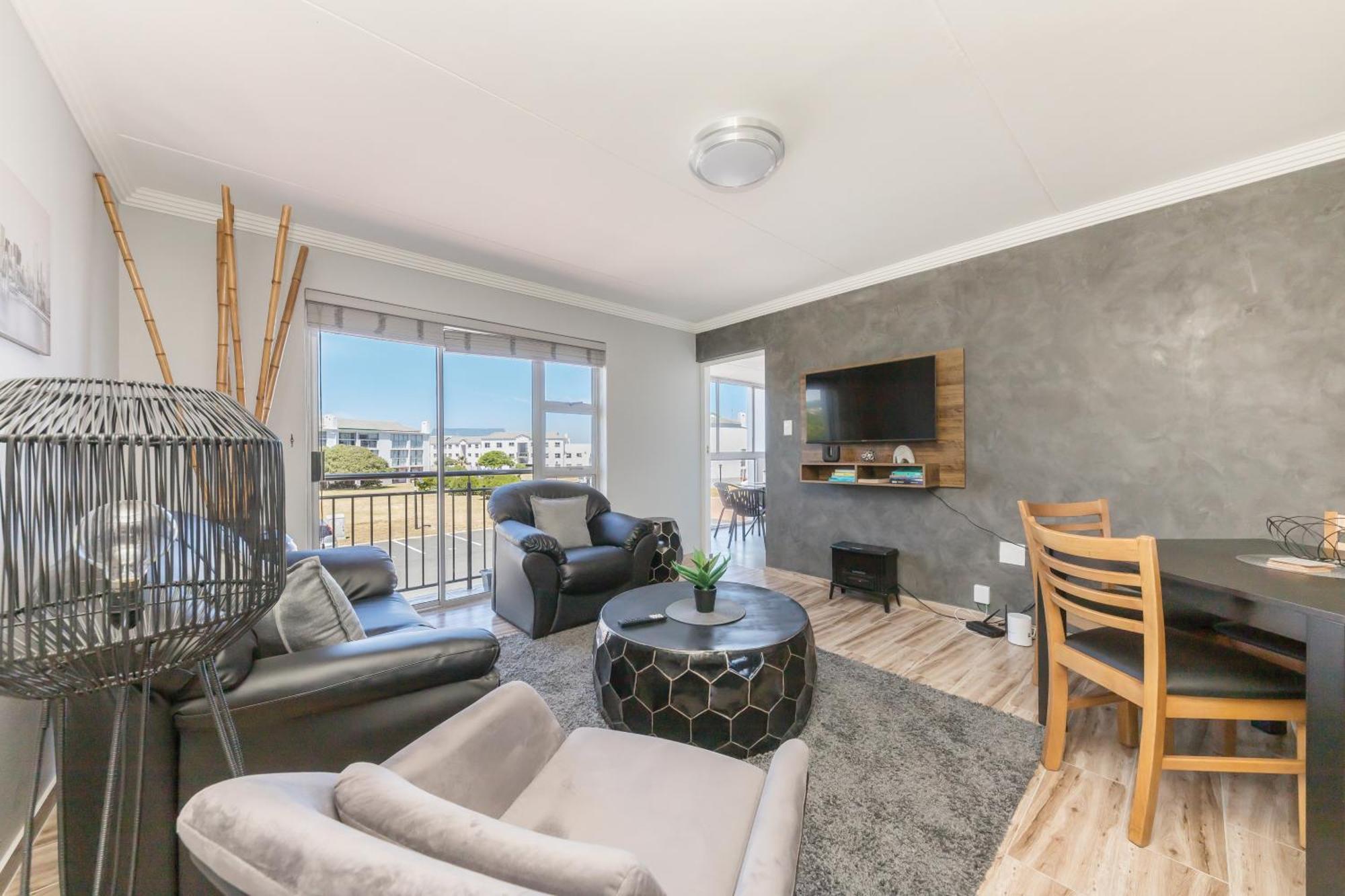 90 St Tropez Big Bay Club Apartment Cape Town